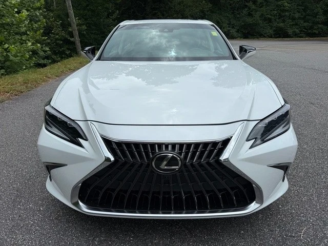 2024 Lexus ES 7th Gen - Image 3 of 12