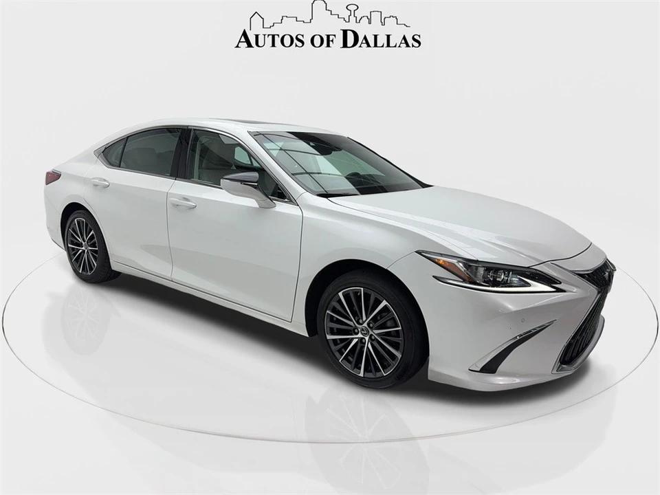 2024 Lexus ES 7th Gen - Image 2 of 12