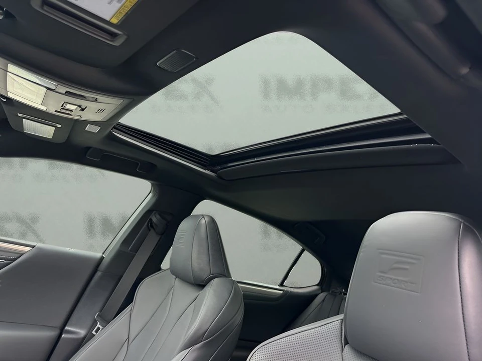 2024 Lexus ES 7th Gen - Image 12 of 12