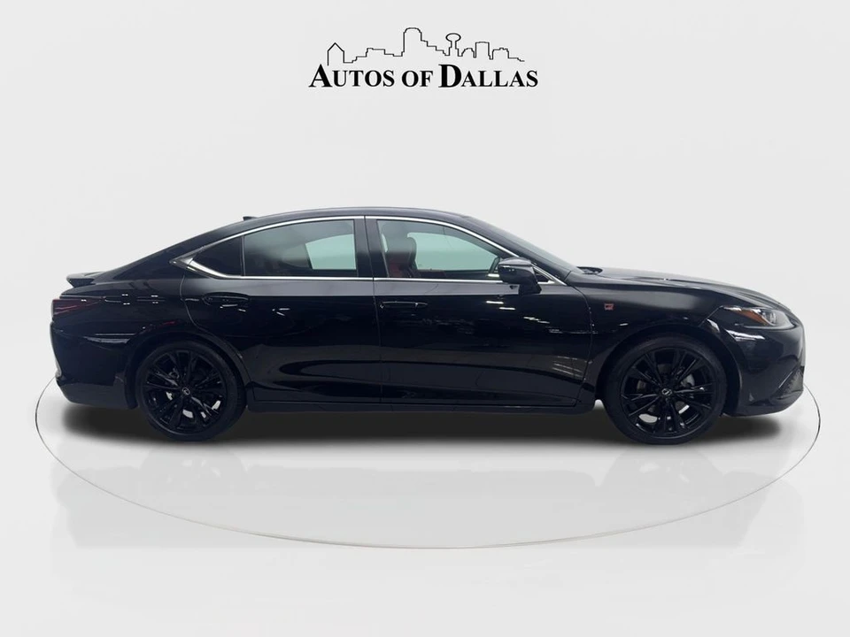 2024 Lexus ES 7th Gen - Image 10 of 21