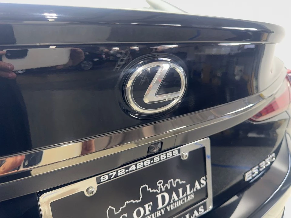 2024 Lexus ES 7th Gen - Image 21 of 21