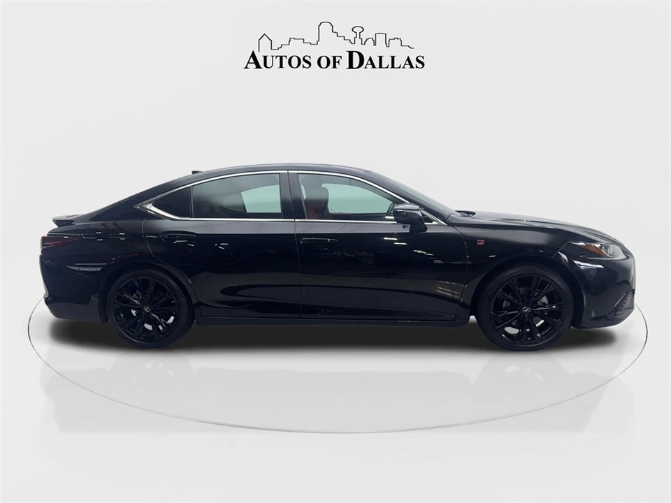 2024 Lexus ES 7th Gen - Image 10 of 12