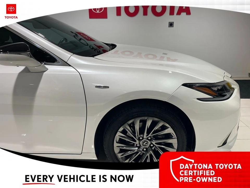 2024 Lexus ES 7th Gen - Image 7 of 12