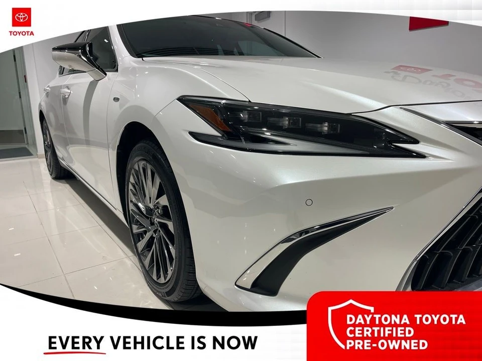 2024 Lexus ES 7th Gen - Image 2 of 12