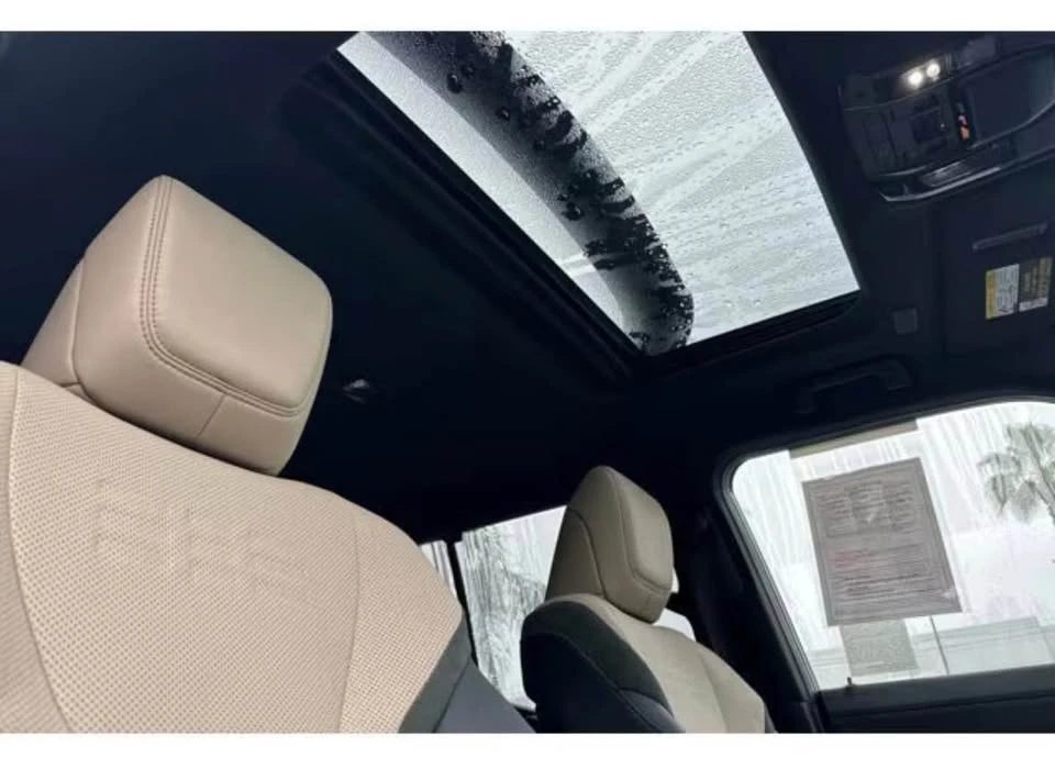 2024 Lexus GX 3rd Gen - Image 8 of 10