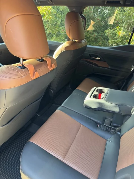 2024 Lexus GX 3rd Gen - Image 8 of 9