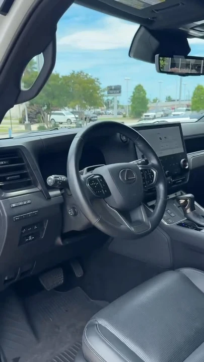 2024 Lexus GX 3rd Gen - Image 2 of 2