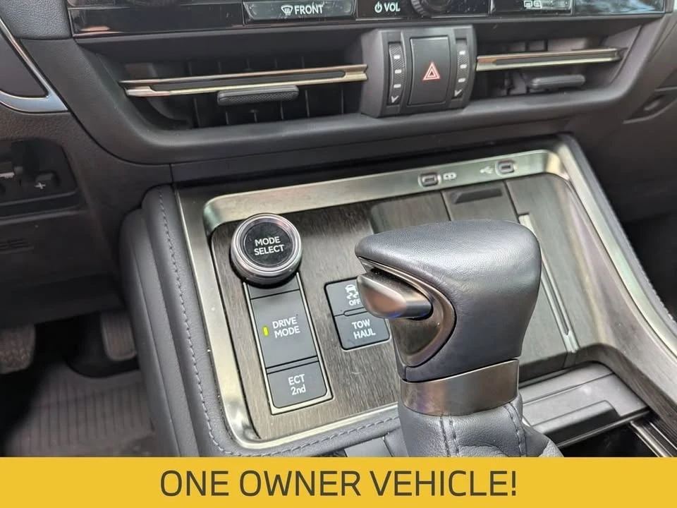 2024 Lexus GX 3rd Gen - Image 15 of 19