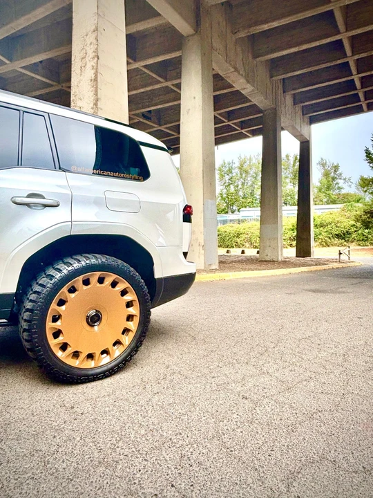 2024 Lexus GX 3rd Gen - Image 13 of 21