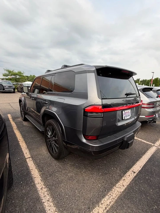 2024 Lexus GX 3rd Gen - Image 4 of 5