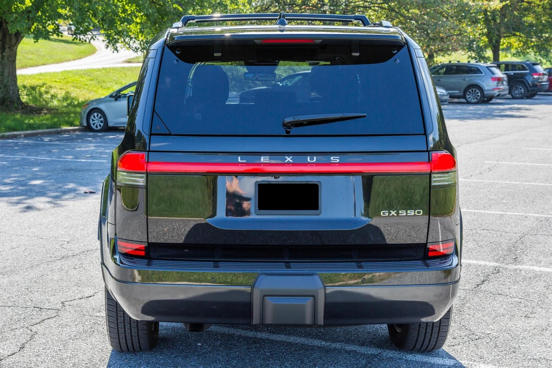 2024 Lexus GX 3rd Gen - Image 5 of 31