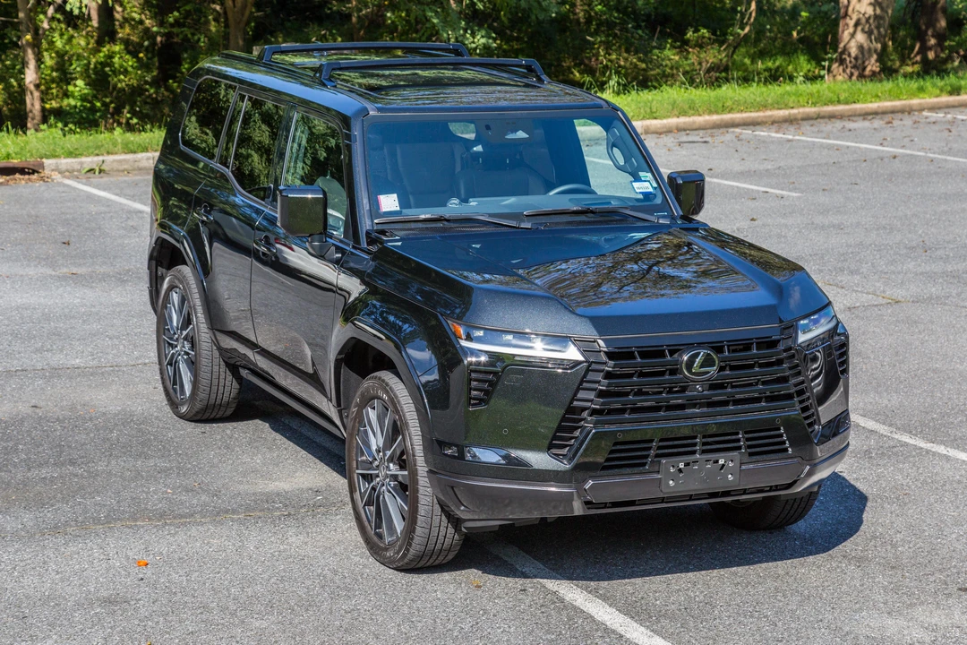 2024 Lexus GX 3rd Gen - Image 17 of 31