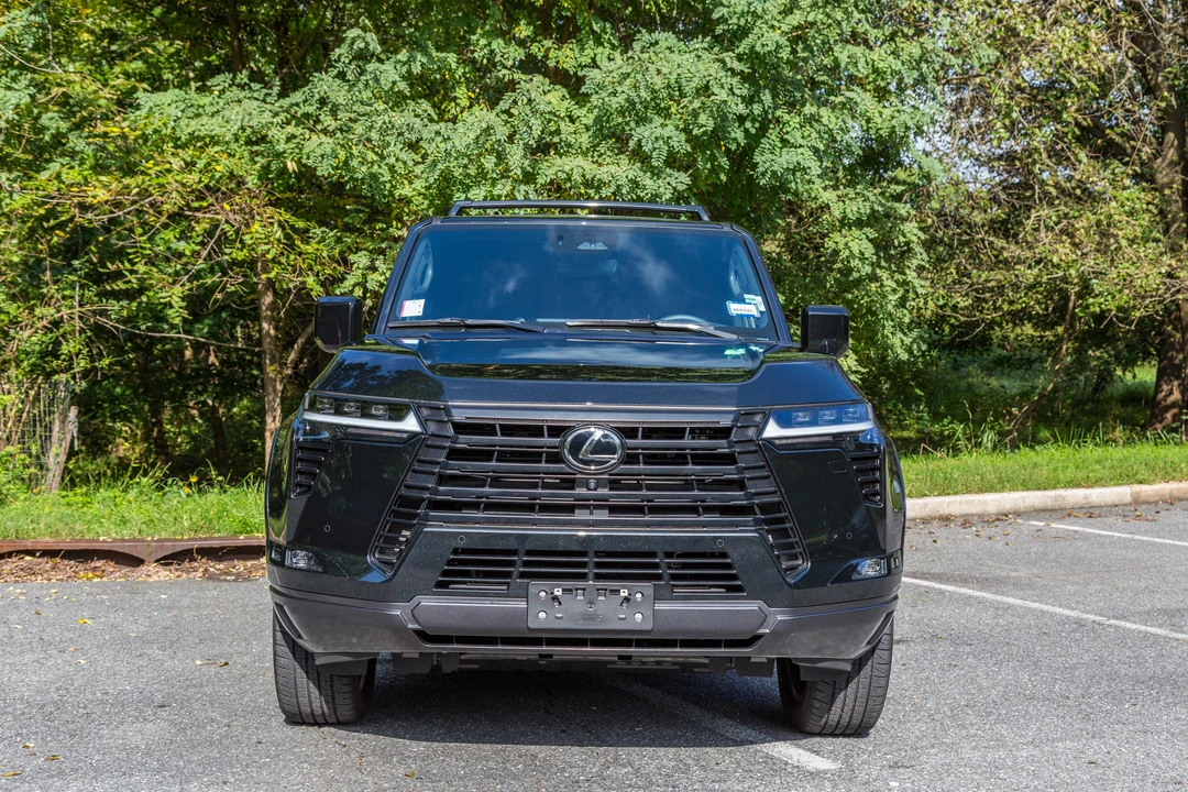 2024 Lexus GX 3rd Gen - Image 7 of 31