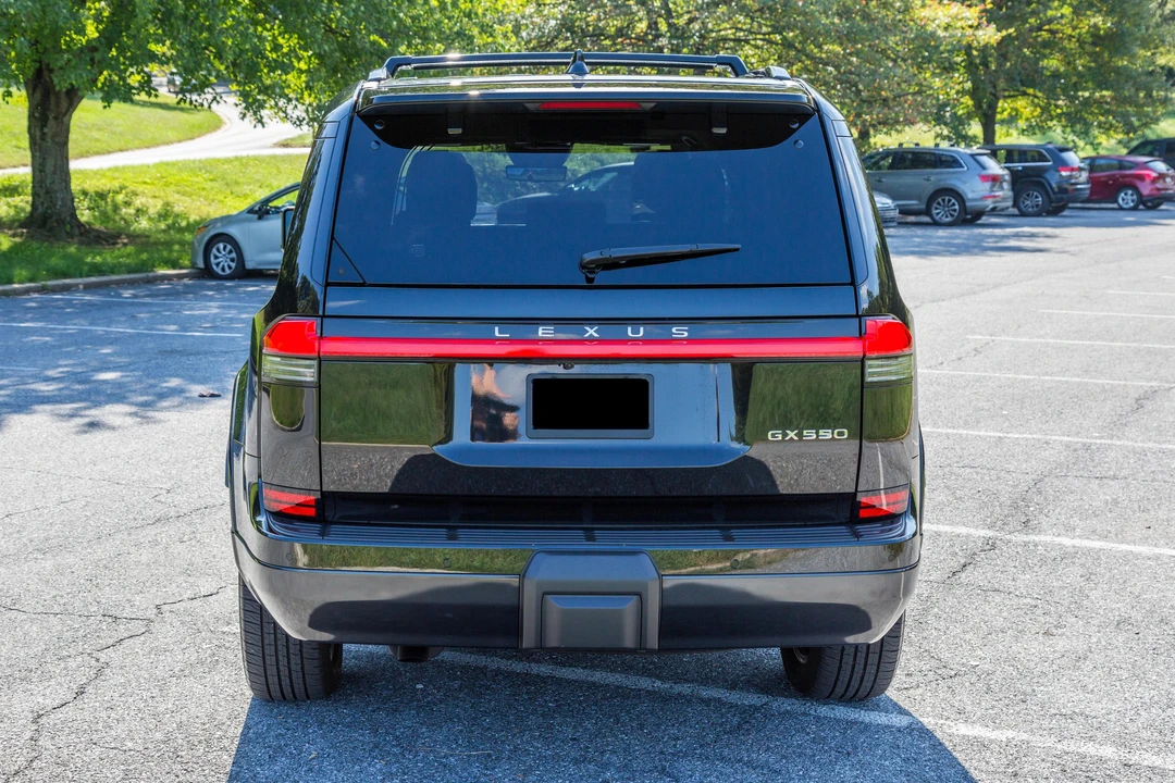 2024 Lexus GX 3rd Gen - Image 14 of 31