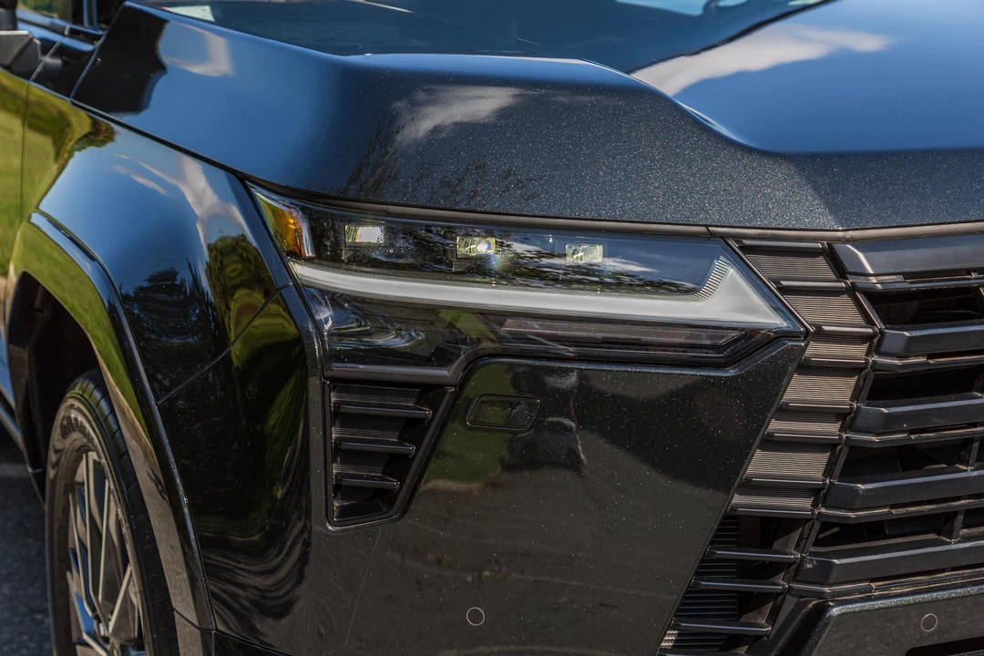 2024 Lexus GX 3rd Gen - Image 23 of 31