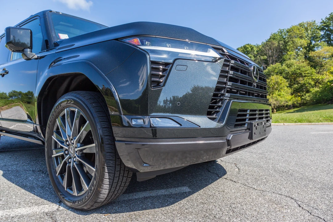 2024 Lexus GX 3rd Gen - Image 22 of 31