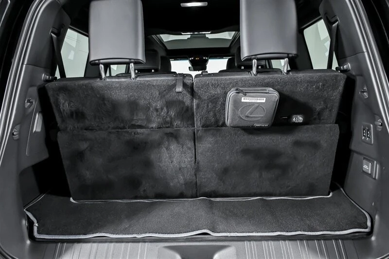 2024 Lexus GX 3rd Gen - Image 16 of 21