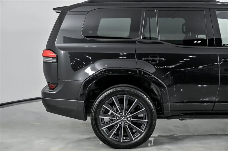 2024 Lexus GX 3rd Gen - Image 13 of 21