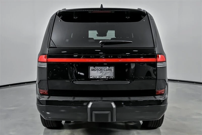 2024 Lexus GX 3rd Gen - Image 11 of 21