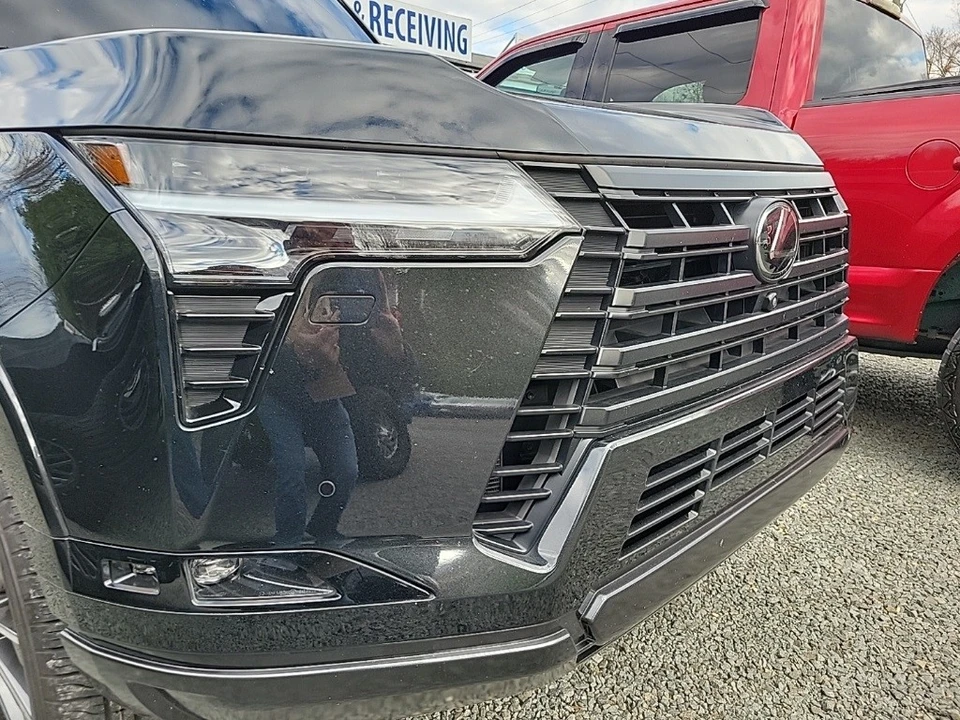 2024 Lexus GX 3rd Gen - Image 11 of 12