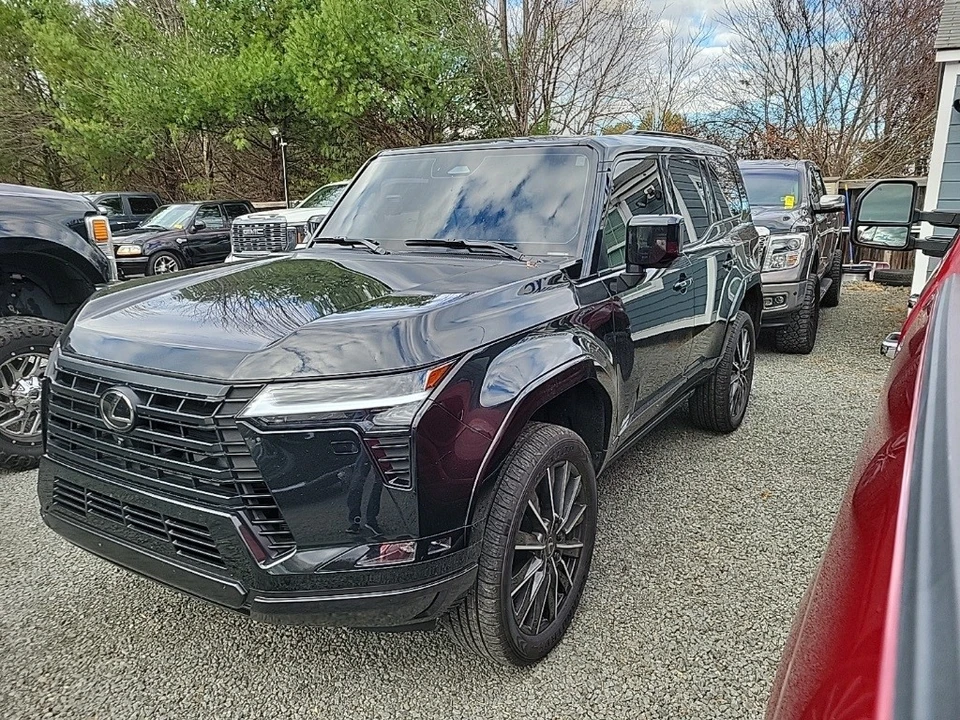 2024 Lexus GX 3rd Gen - Image 2 of 12