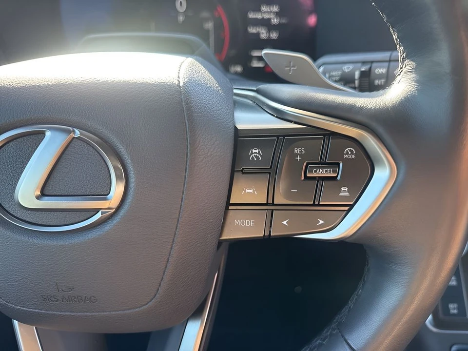 2024 Lexus GX 3rd Gen - Image 18 of 21