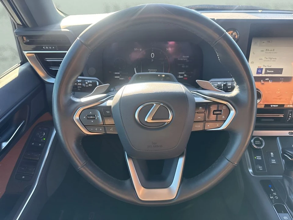 2024 Lexus GX 3rd Gen - Image 16 of 21