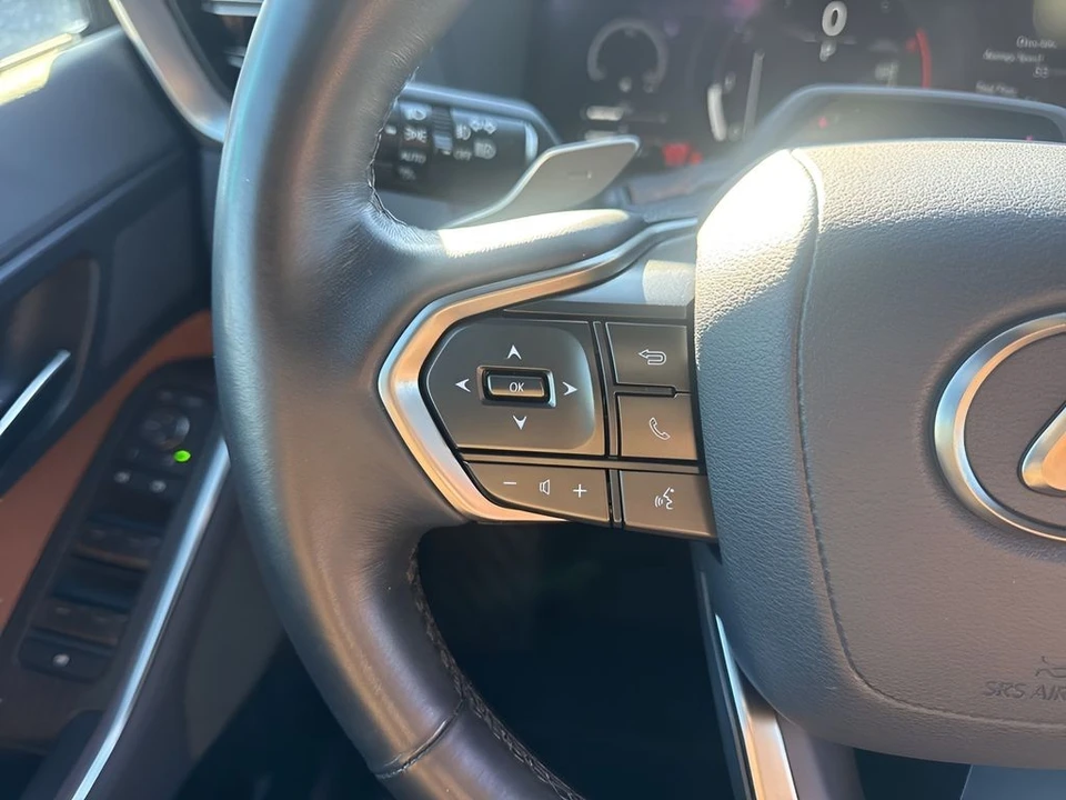2024 Lexus GX 3rd Gen - Image 17 of 21