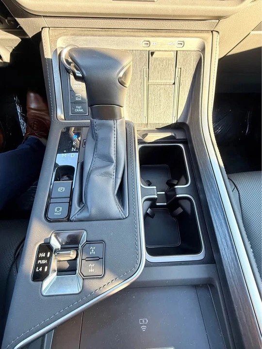 2024 Lexus GX 3rd Gen - Image 9 of 13
