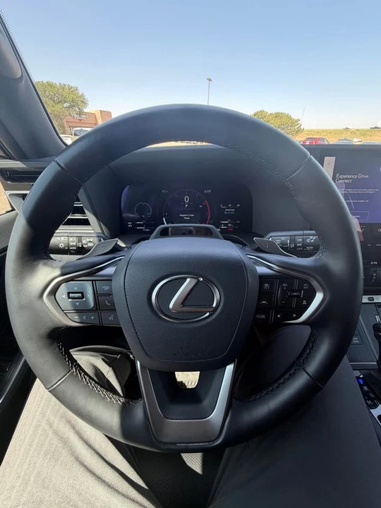 2024 Lexus GX 3rd Gen - Image 12 of 14