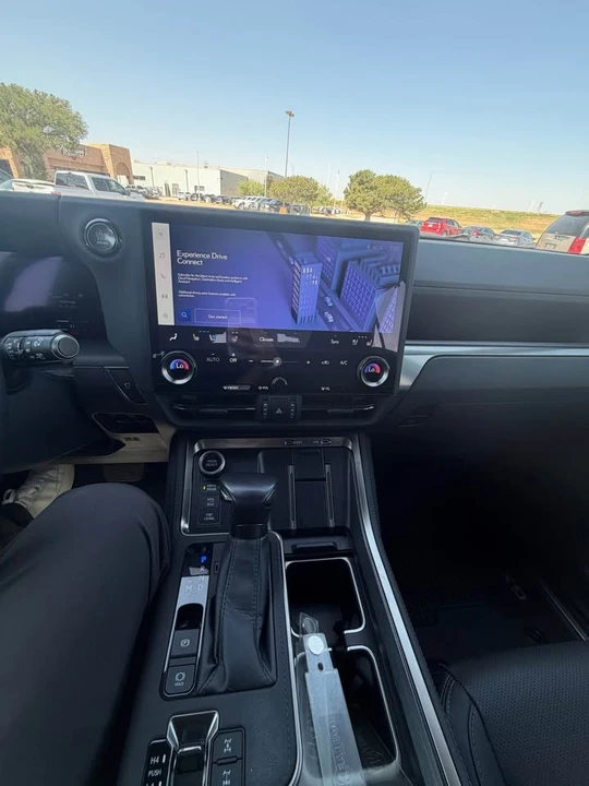 2024 Lexus GX 3rd Gen - Image 14 of 14