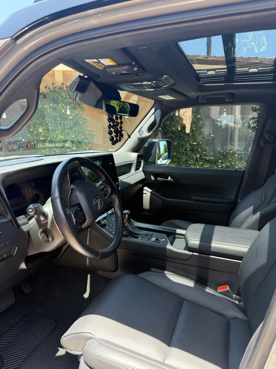 2024 Lexus GX 3rd Gen - Image 5 of 6