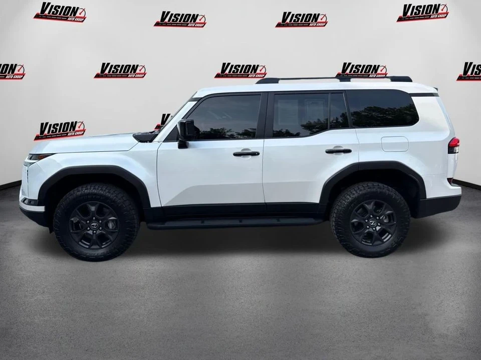 2024 Lexus GX 3rd Gen - Image 8 of 12