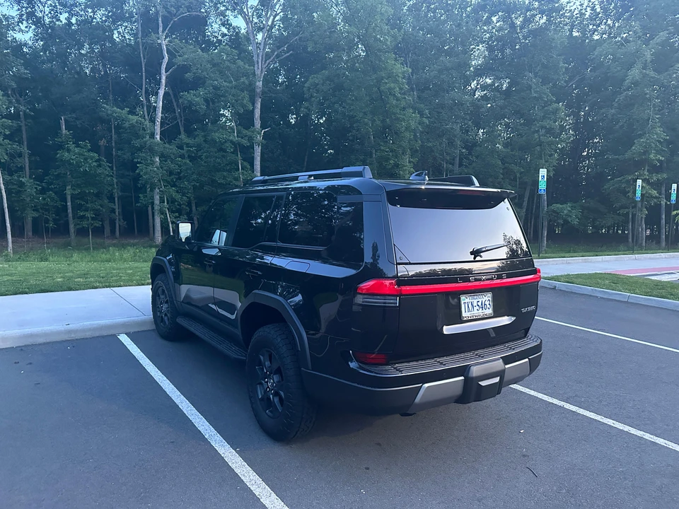 2024 Lexus GX 3rd Gen - Image 16 of 31