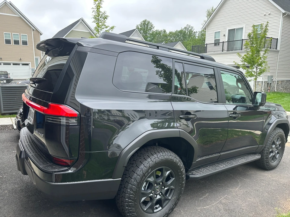 2024 Lexus GX 3rd Gen - Image 22 of 31