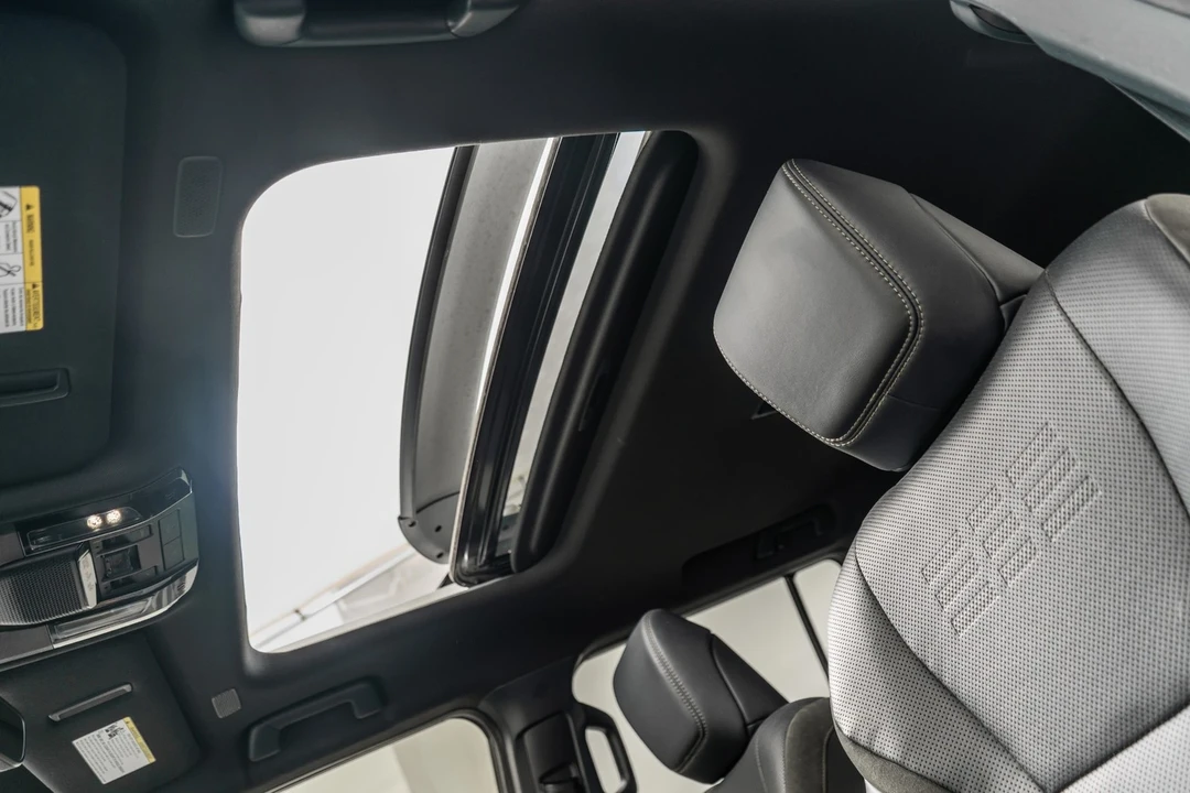 2024 Lexus GX 3rd Gen - Image 18 of 21