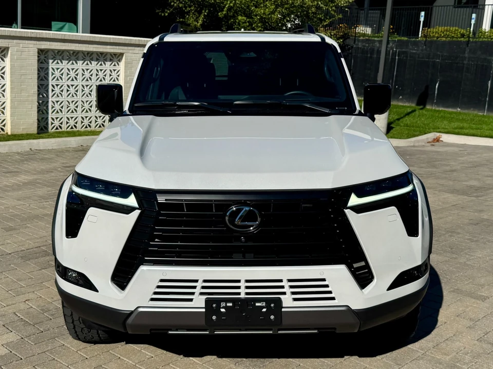 2024 Lexus GX 3rd Gen - Image 5 of 12