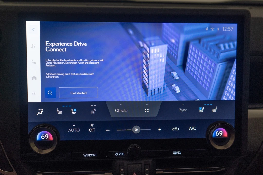 2024 Lexus GX 3rd Gen - Image 17 of 21