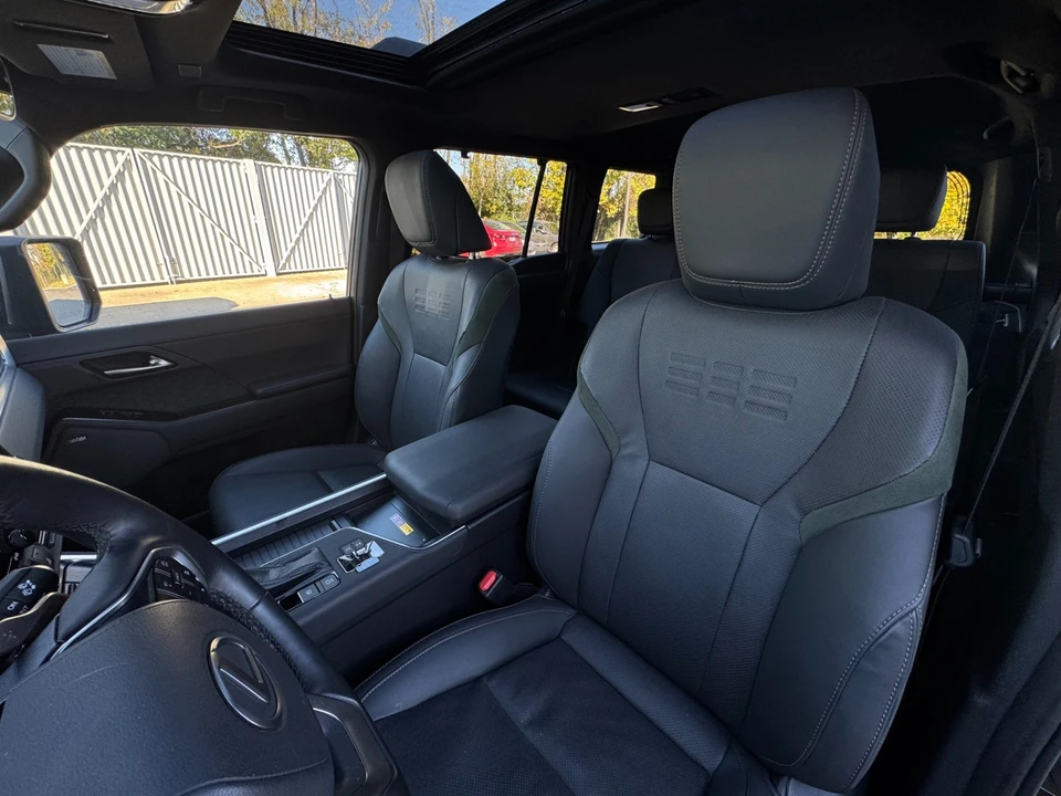 2024 Lexus GX 3rd Gen - Image 11 of 21