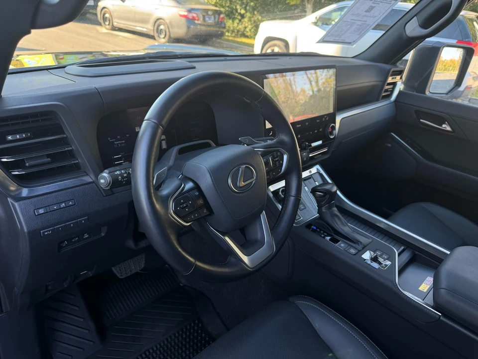 2024 Lexus GX 3rd Gen - Image 18 of 21