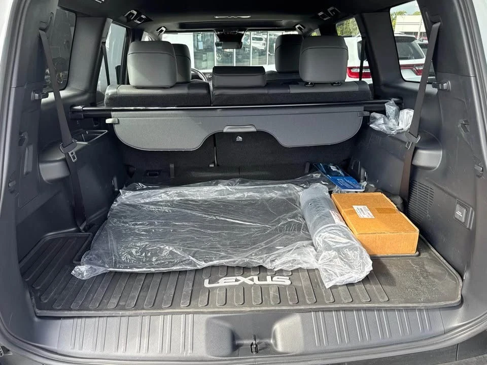 2024 Lexus GX 3rd Gen - Image 17 of 17