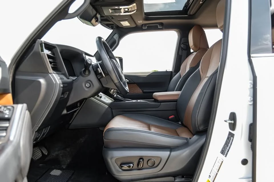 2024 Lexus GX 3rd Gen - Image 5 of 18