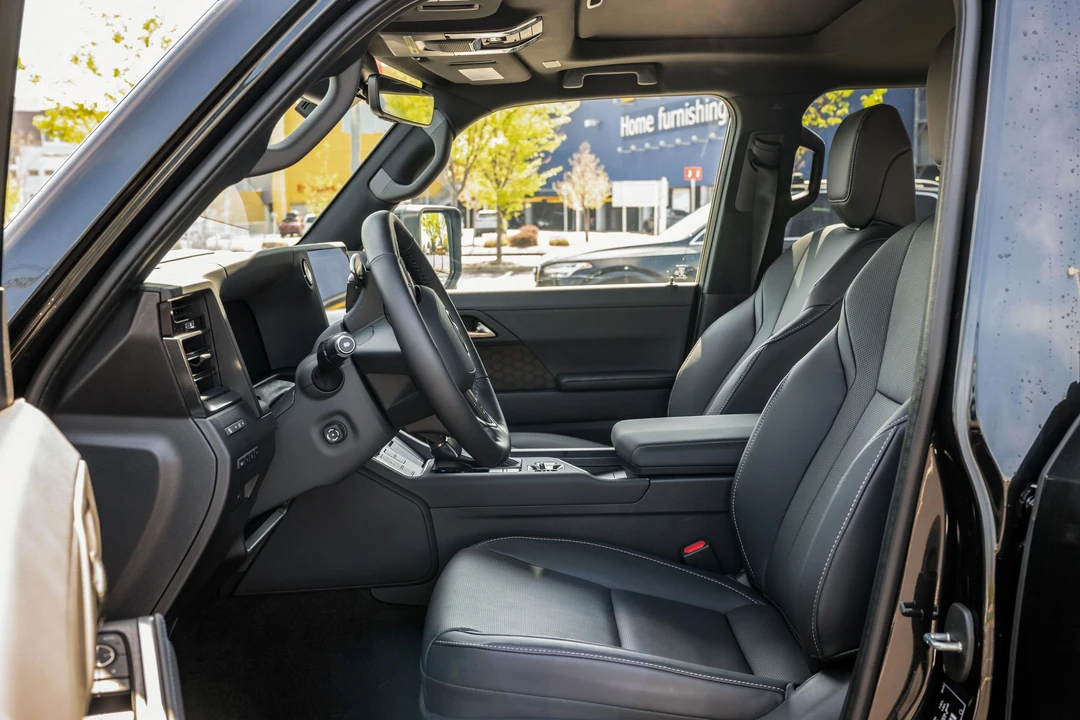 2024 Lexus GX 3rd Gen - Image 20 of 31