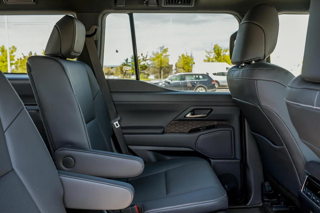 2024 Lexus GX 3rd Gen - Image 26 of 31