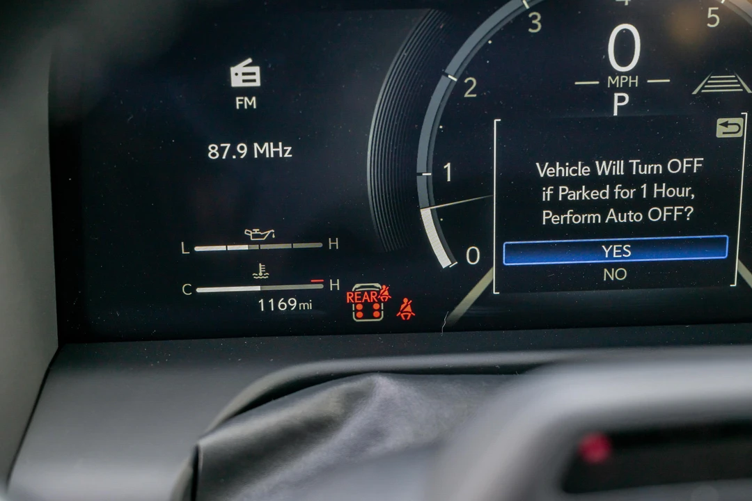 2024 Lexus GX 3rd Gen - Image 19 of 31