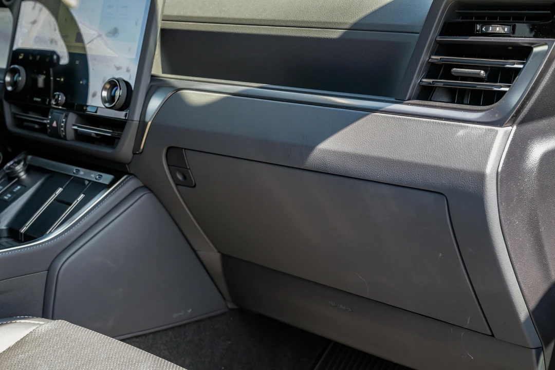 2024 Lexus GX 3rd Gen - Image 30 of 31