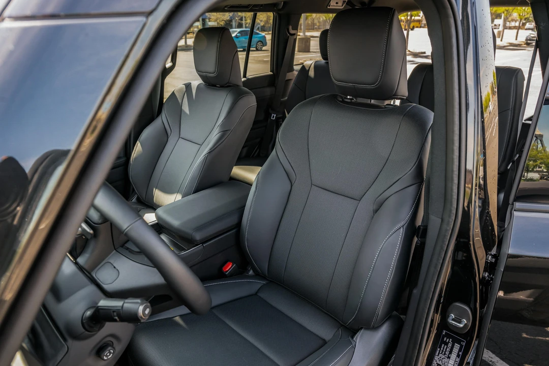 2024 Lexus GX 3rd Gen - Image 21 of 31