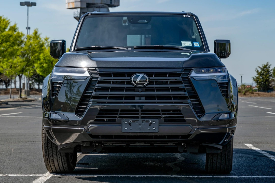 2024 Lexus GX 3rd Gen - Image 2 of 31