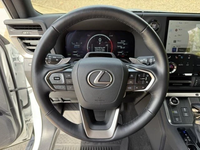 2024 Lexus GX 3rd Gen - Image 19 of 21