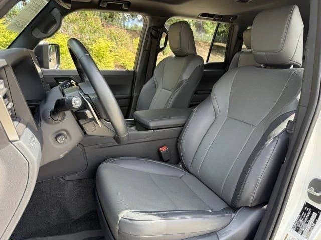2024 Lexus GX 3rd Gen - Image 18 of 21